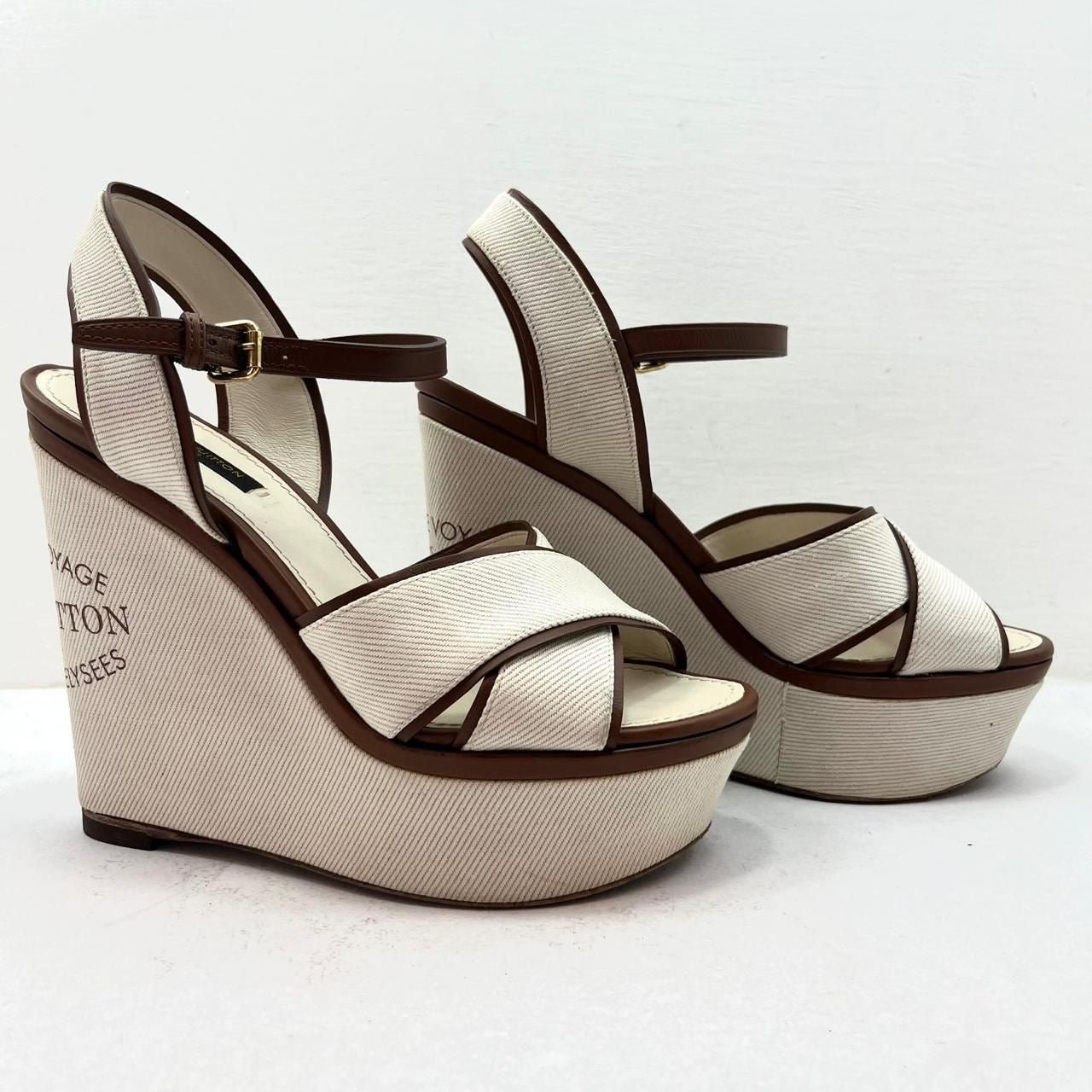 WEDGES LOUIS VUITTON