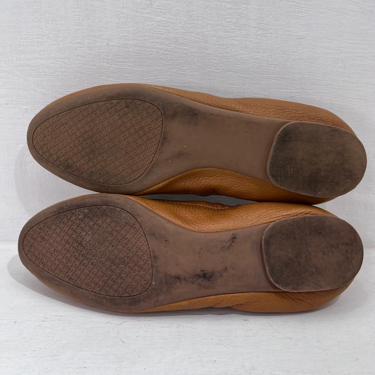 FLATS TORY BURCH