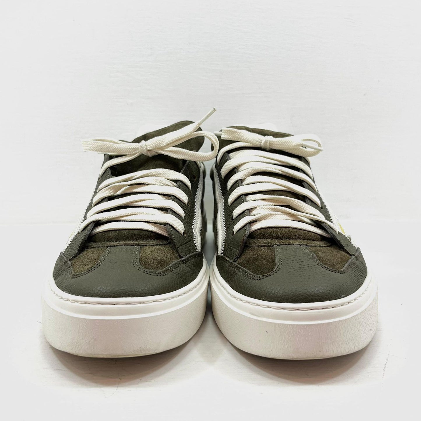 TENIS FERRAGAMO