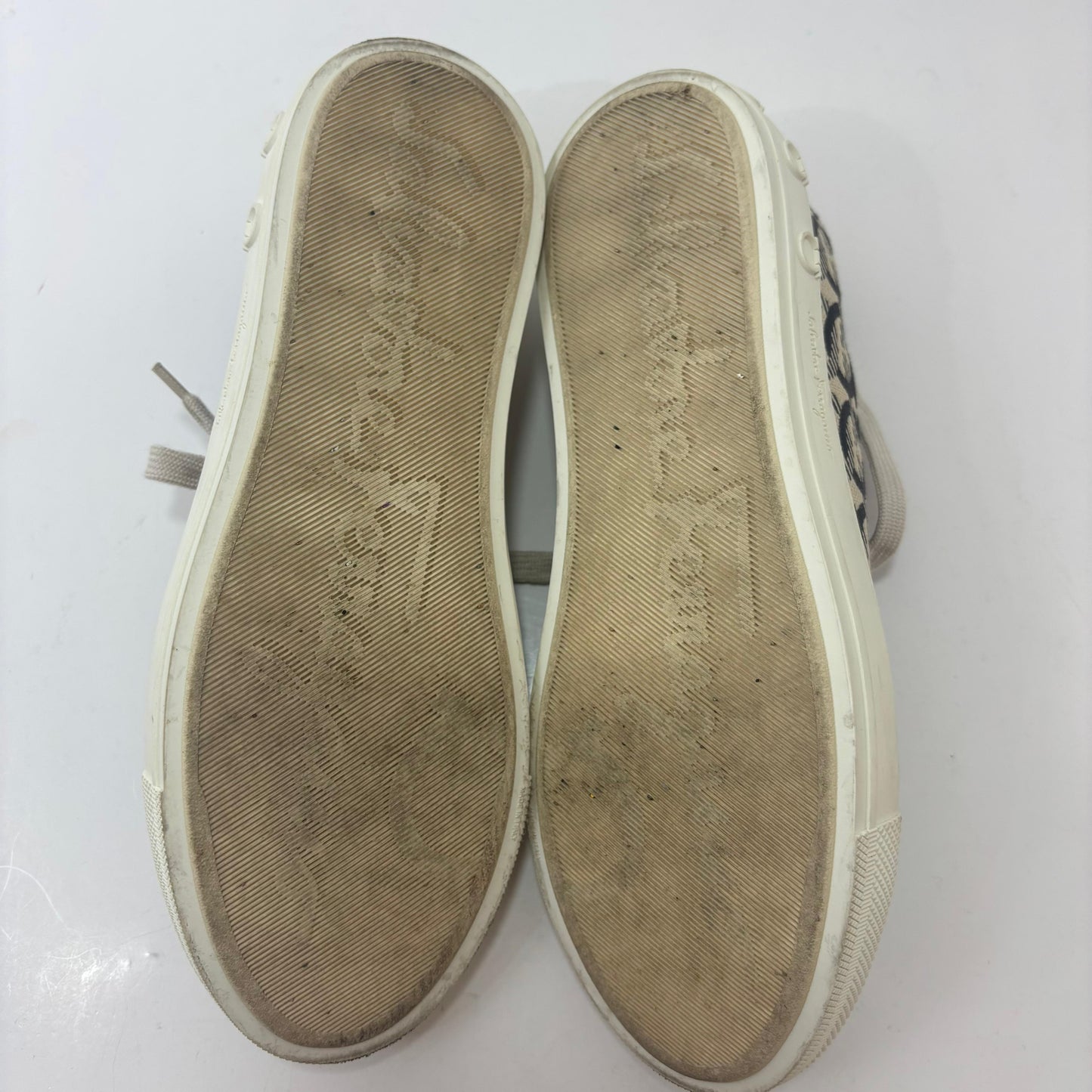 TENIS FERRAGAMO