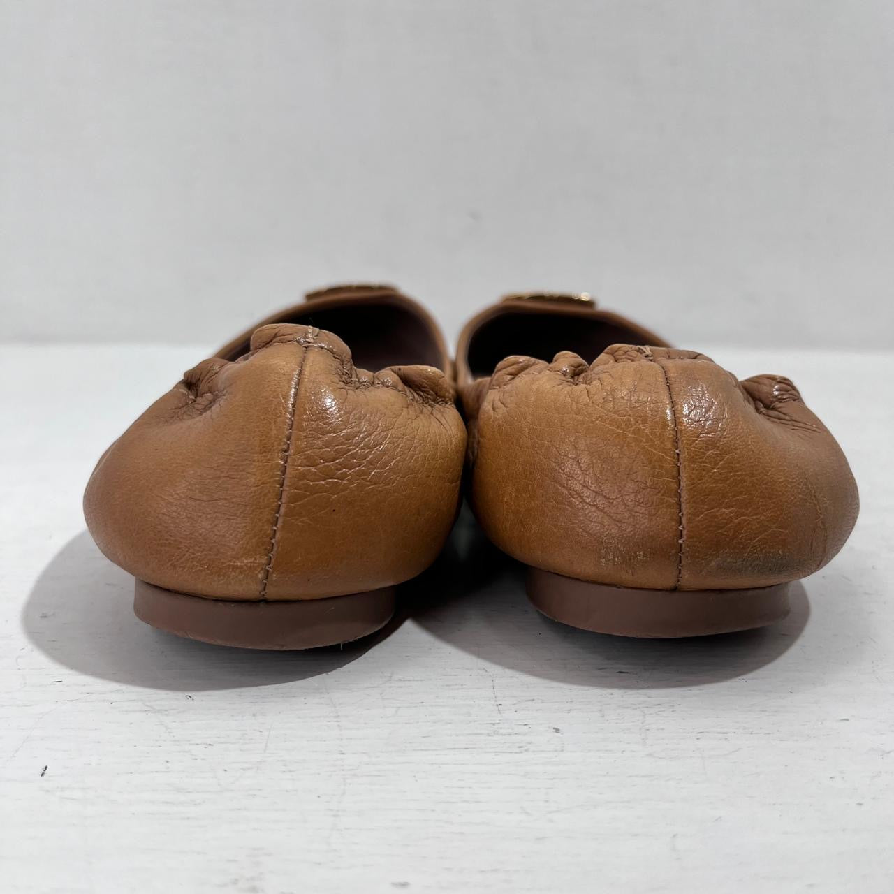 FLATS TORY BURCH