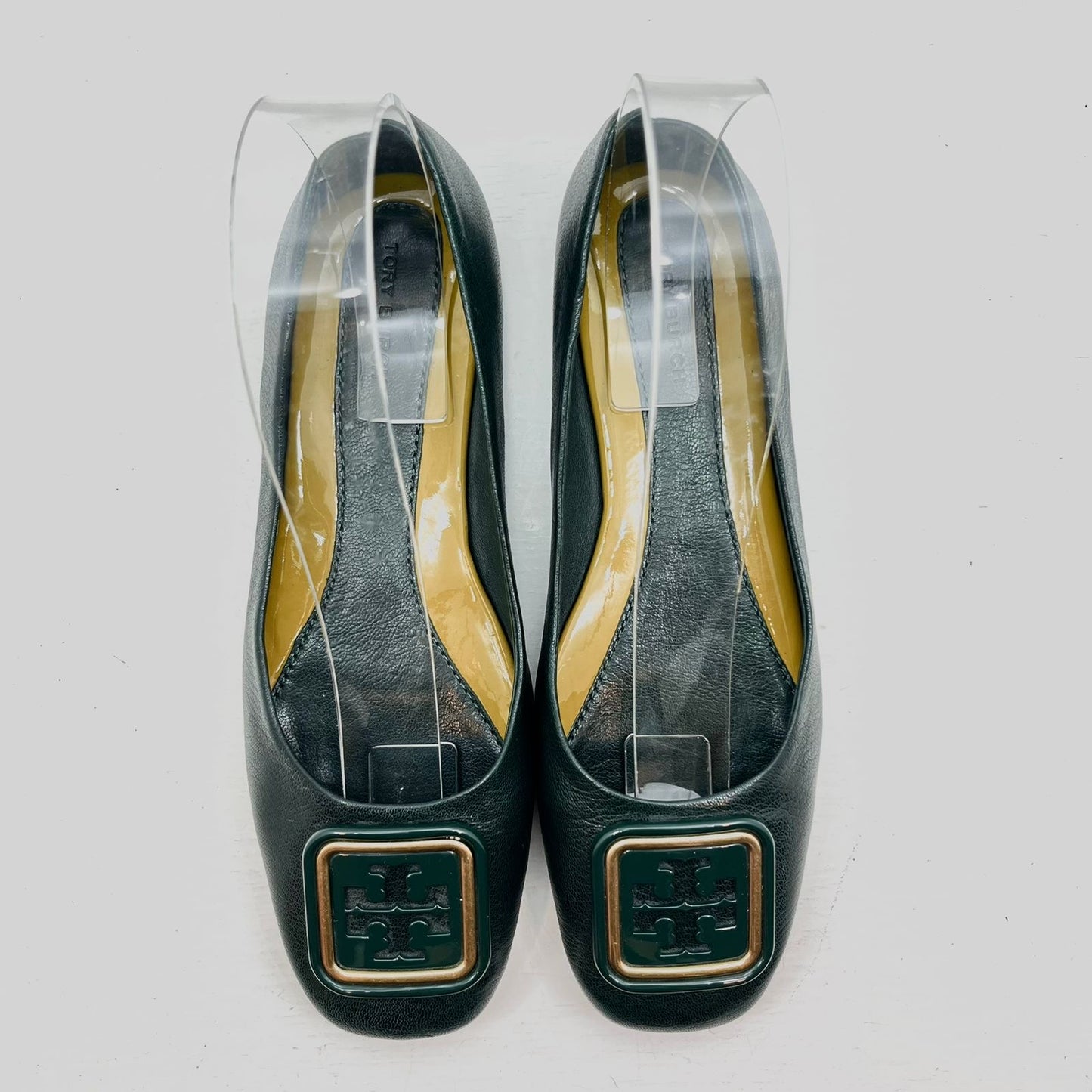 FLATS TORY BURCH