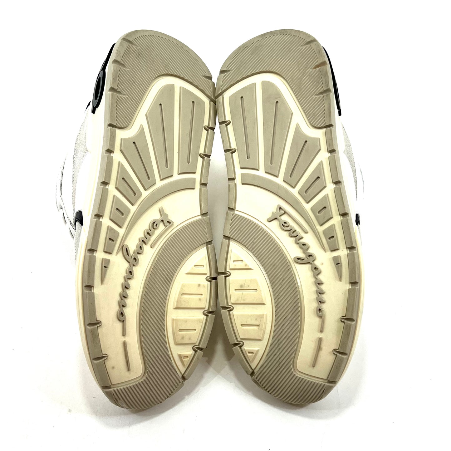 TENIS FERRAGAMO