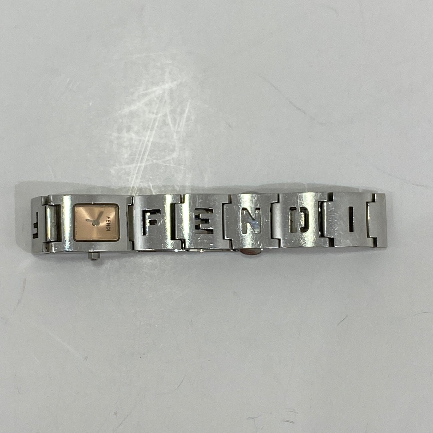 RELOJ FENDI