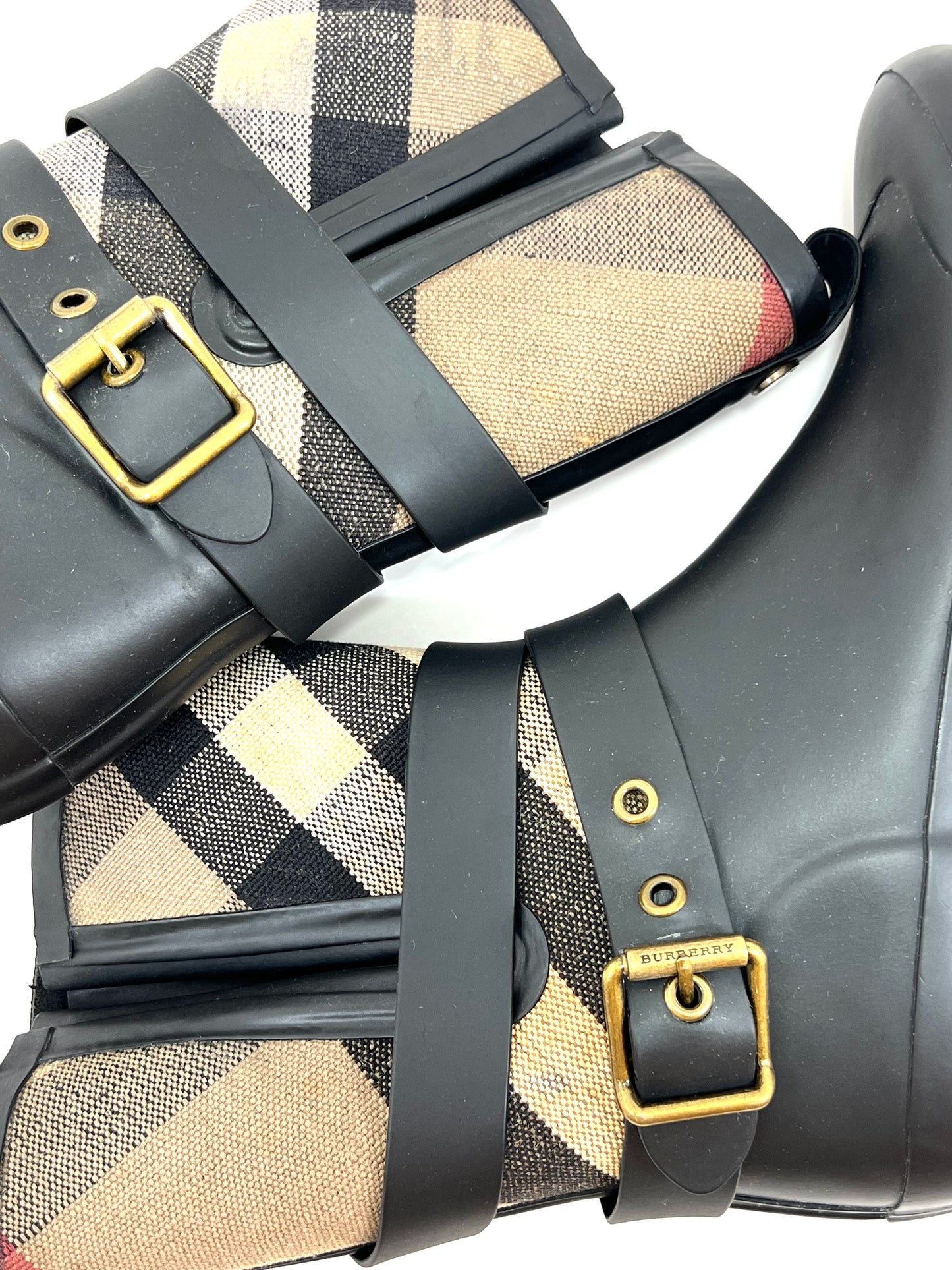 BOTAS BURBERRY