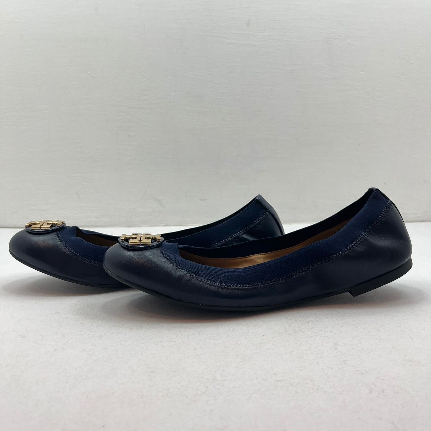 FLATS TORY BURCH