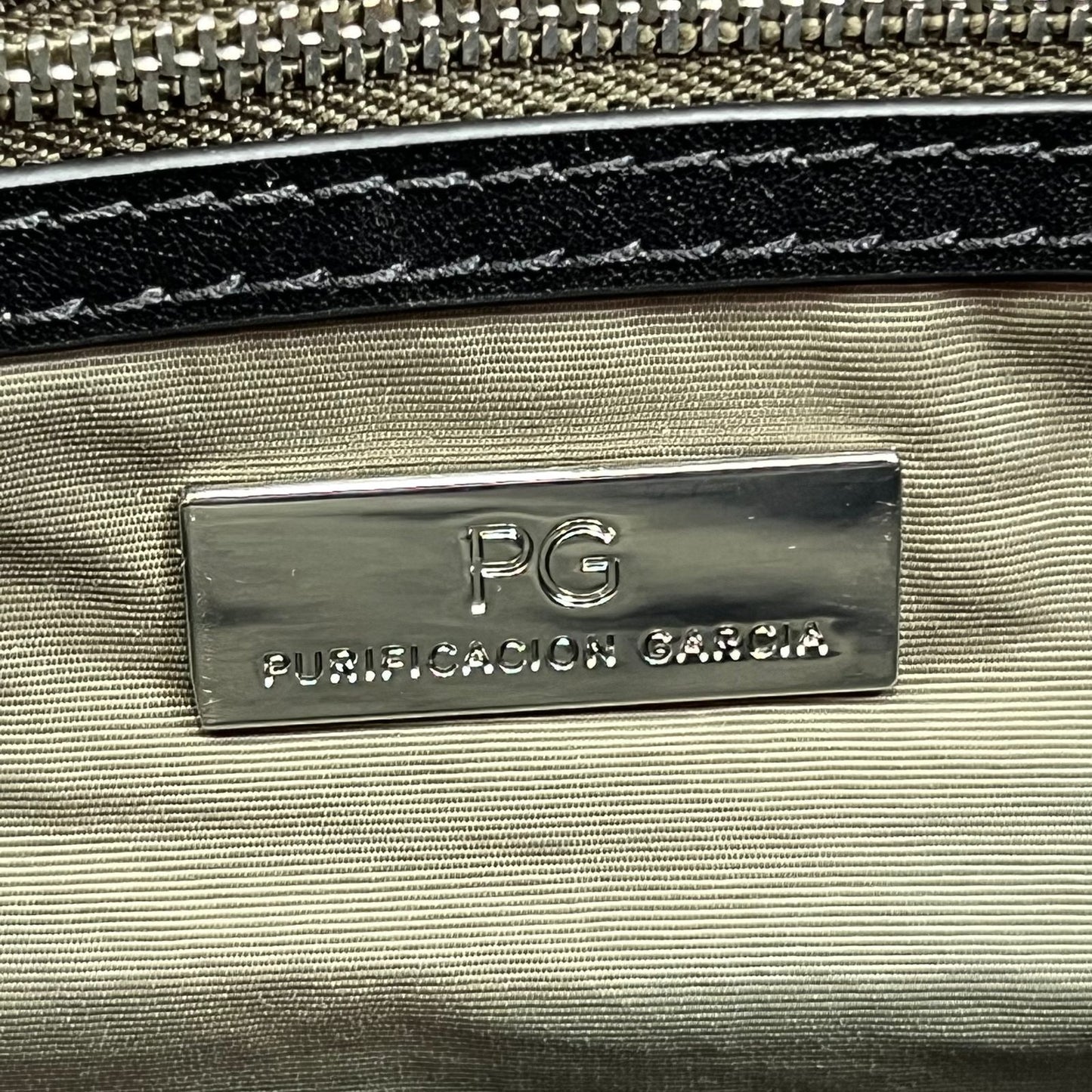 SHOULDER BAG PURIFICACIÓN GARCÍA