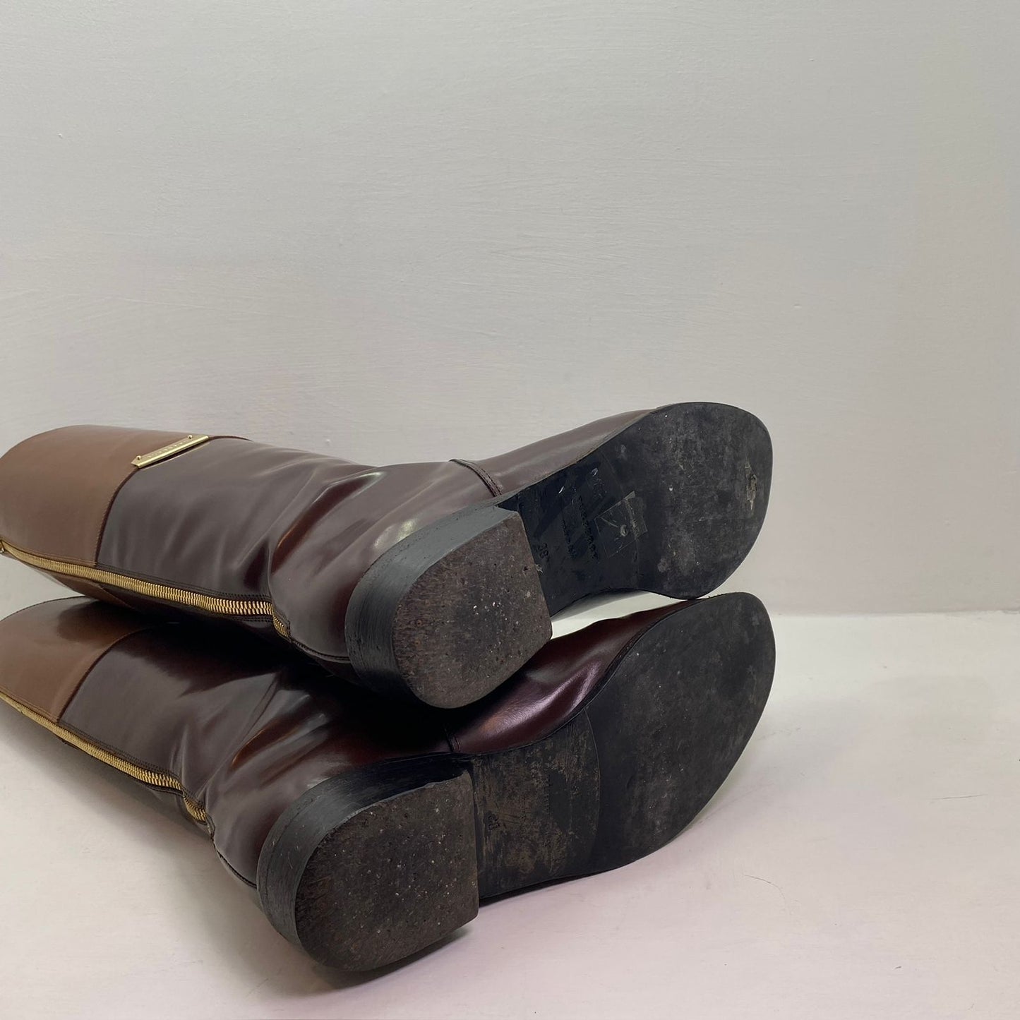 BOTAS DE PIEL BURBERRY