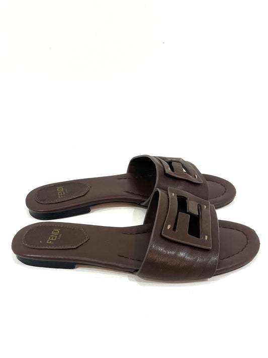 SANDALIAS FENDI