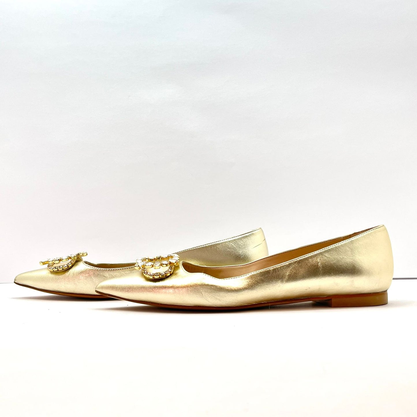 FLATS STUART WEITZMAN