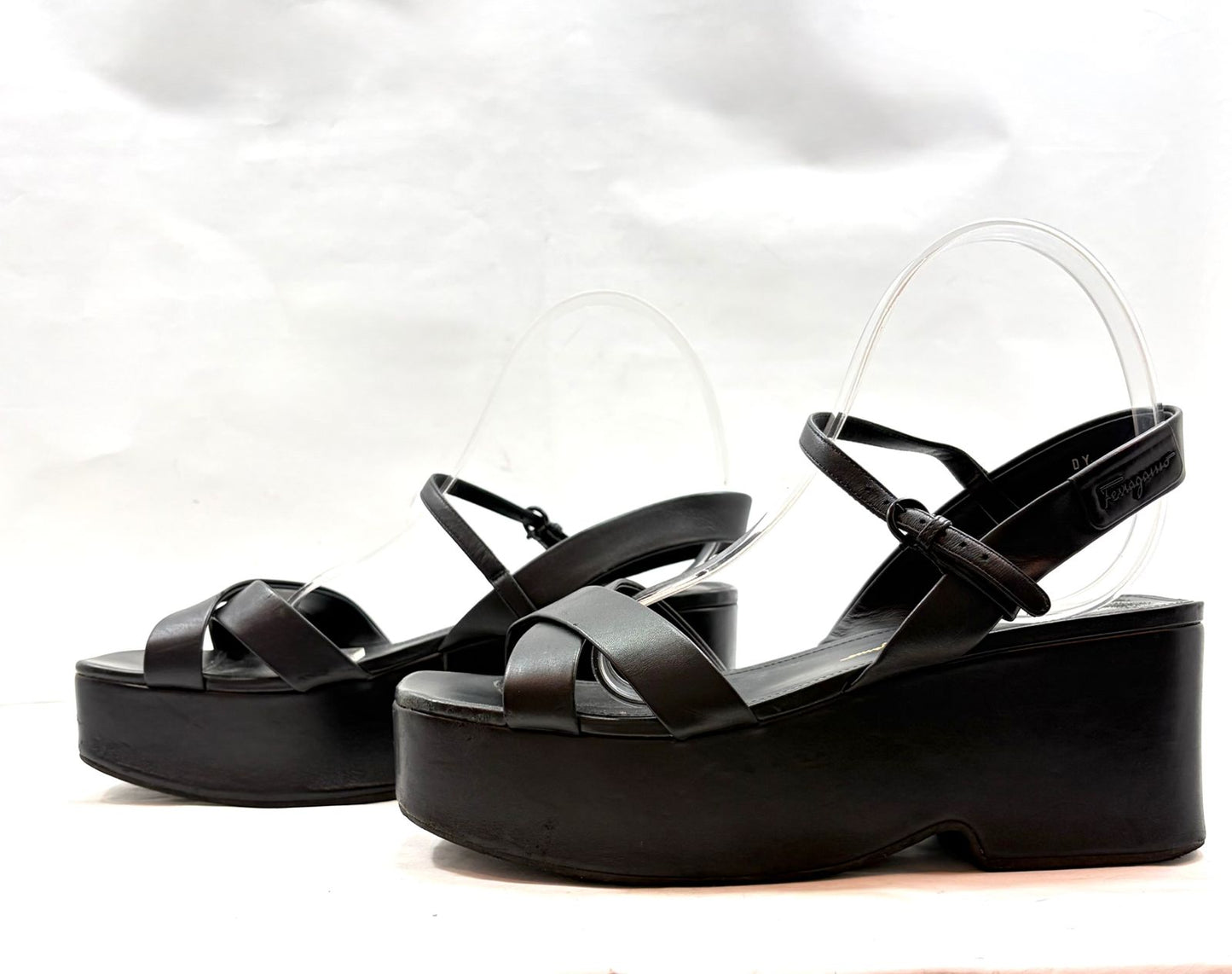 SANDALIAS FERRAGAMO