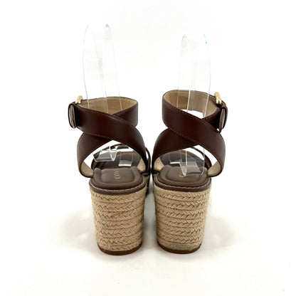 WEDGES COACH