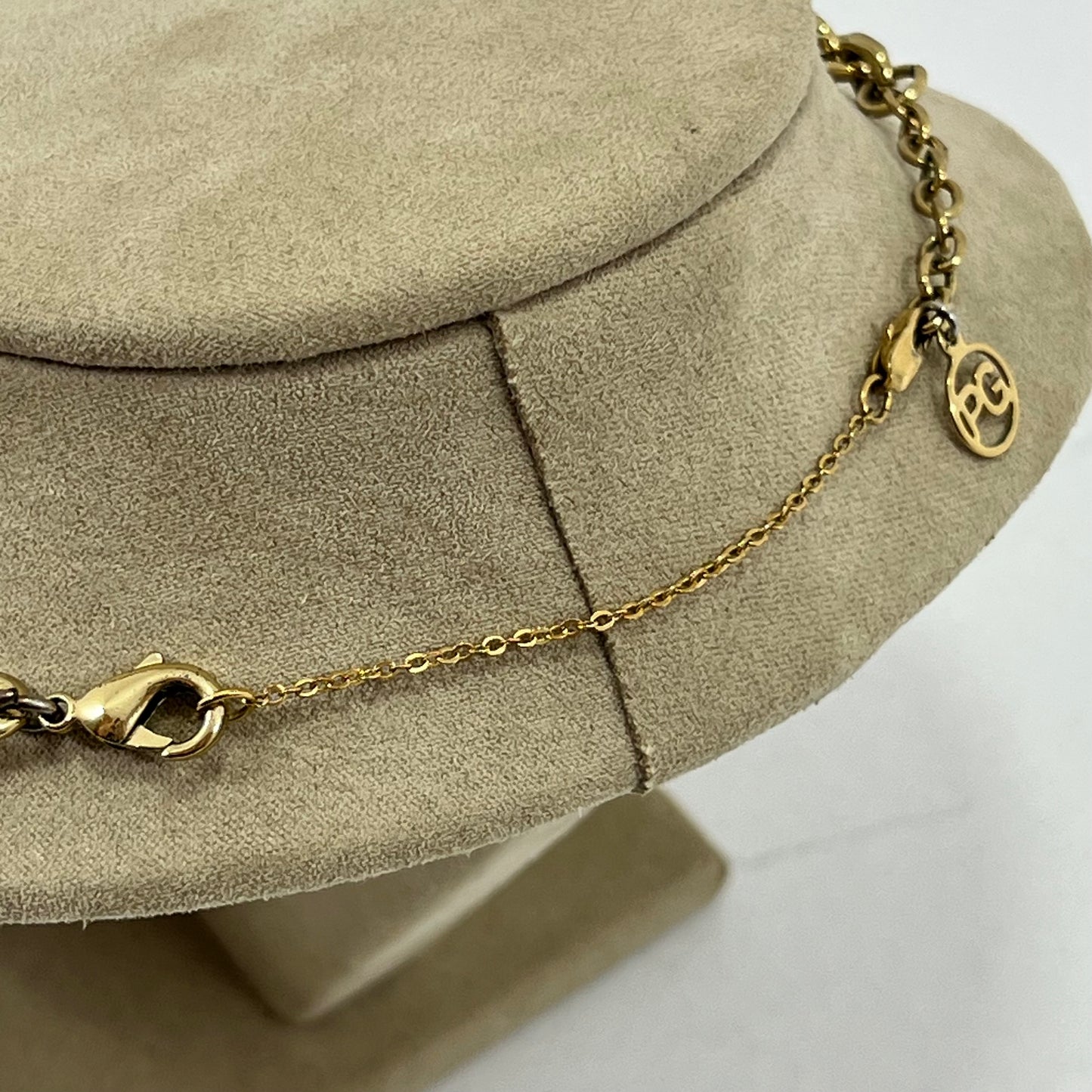 COLLAR PURIFICACION GARCIA