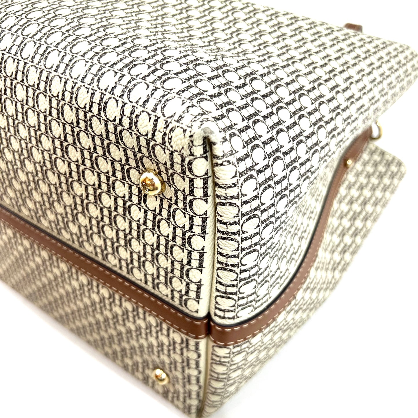 MATRYOSHKA CAROLINA HERRERA