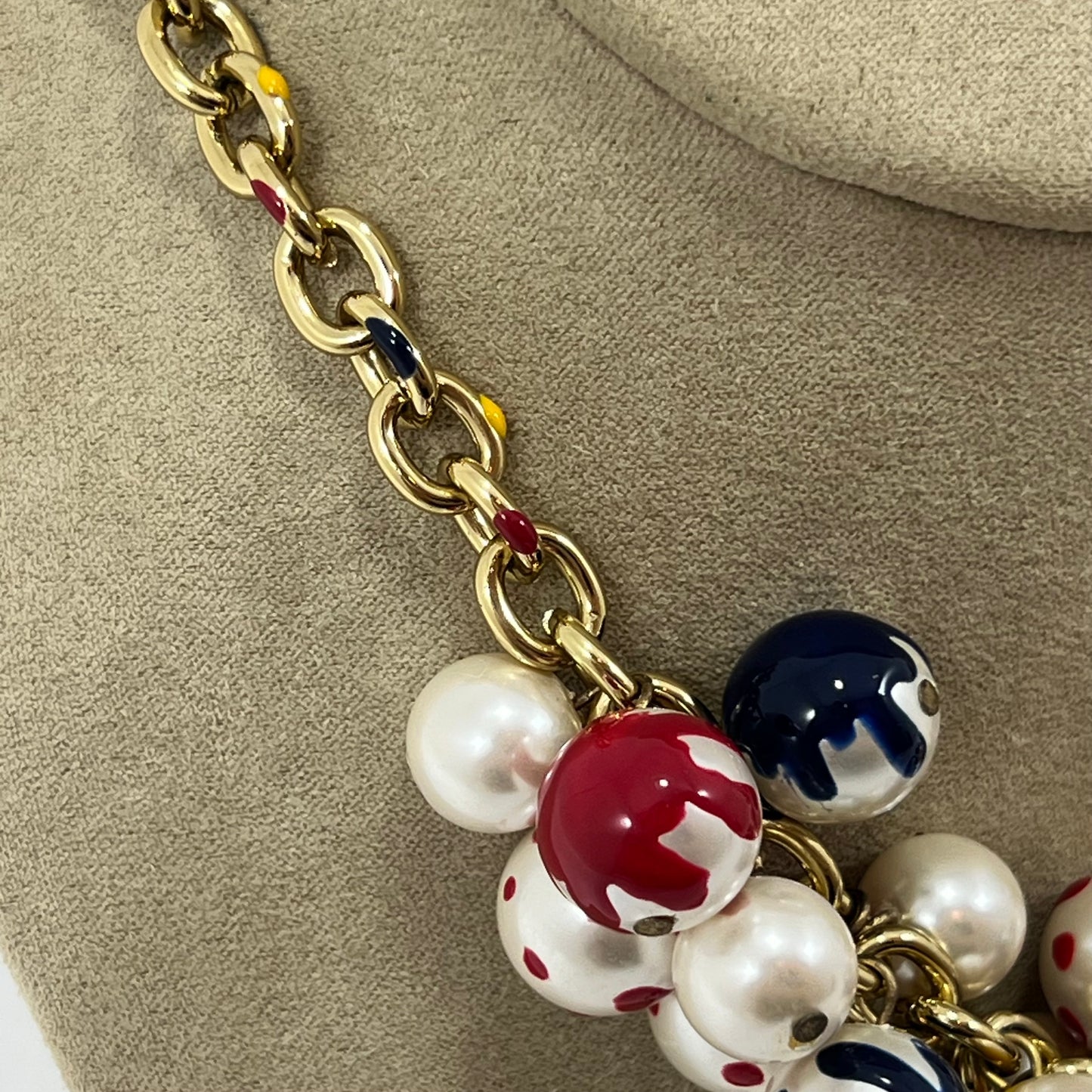 COLLAR PURIFICACION GARCIA