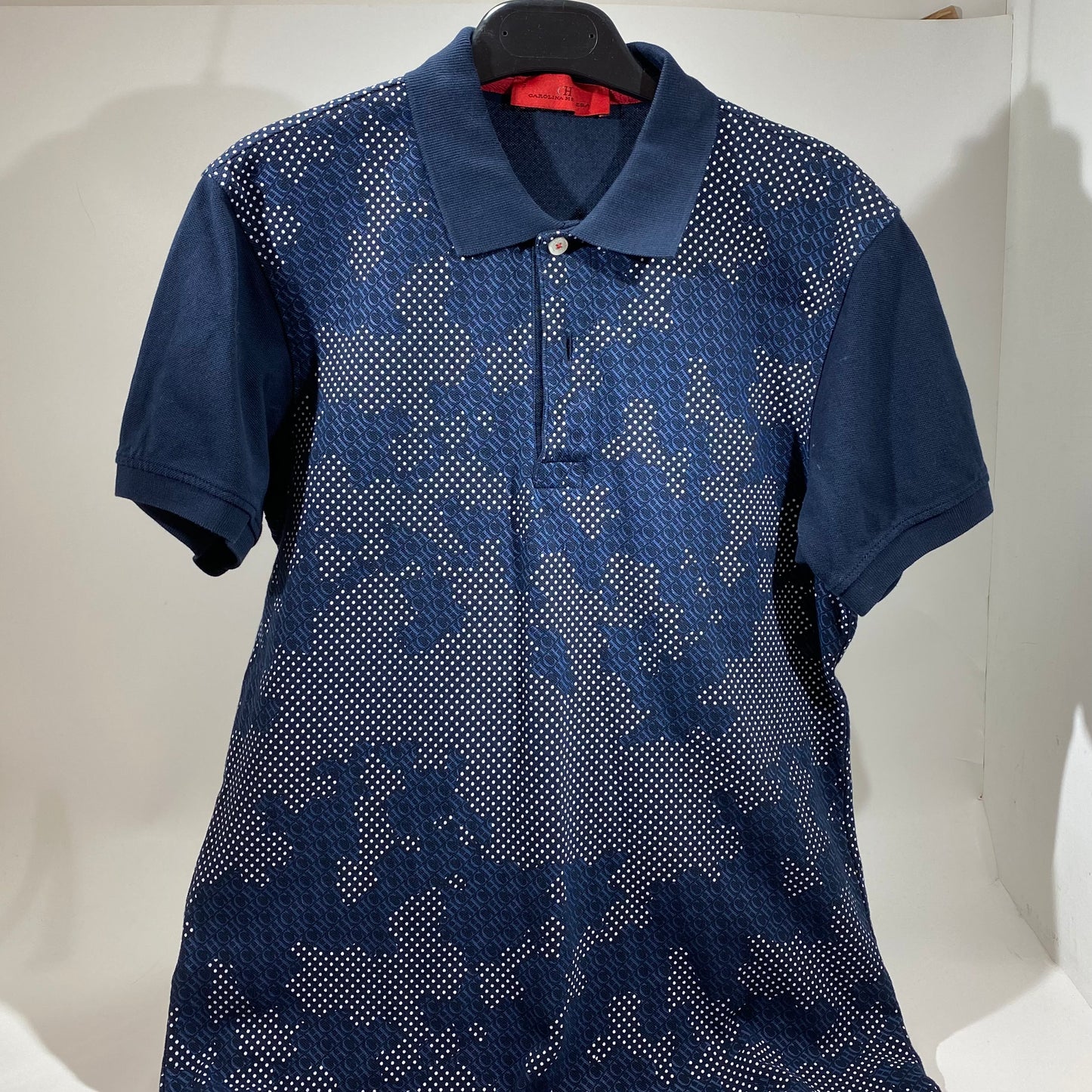 PLAYERA CAROLINA HERRERA