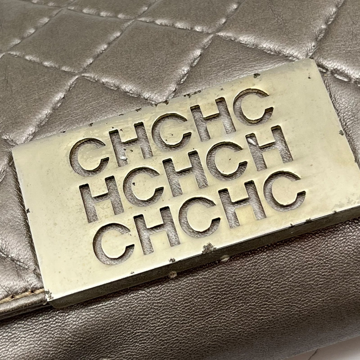 CLUTCH CAROLINA HERRERA