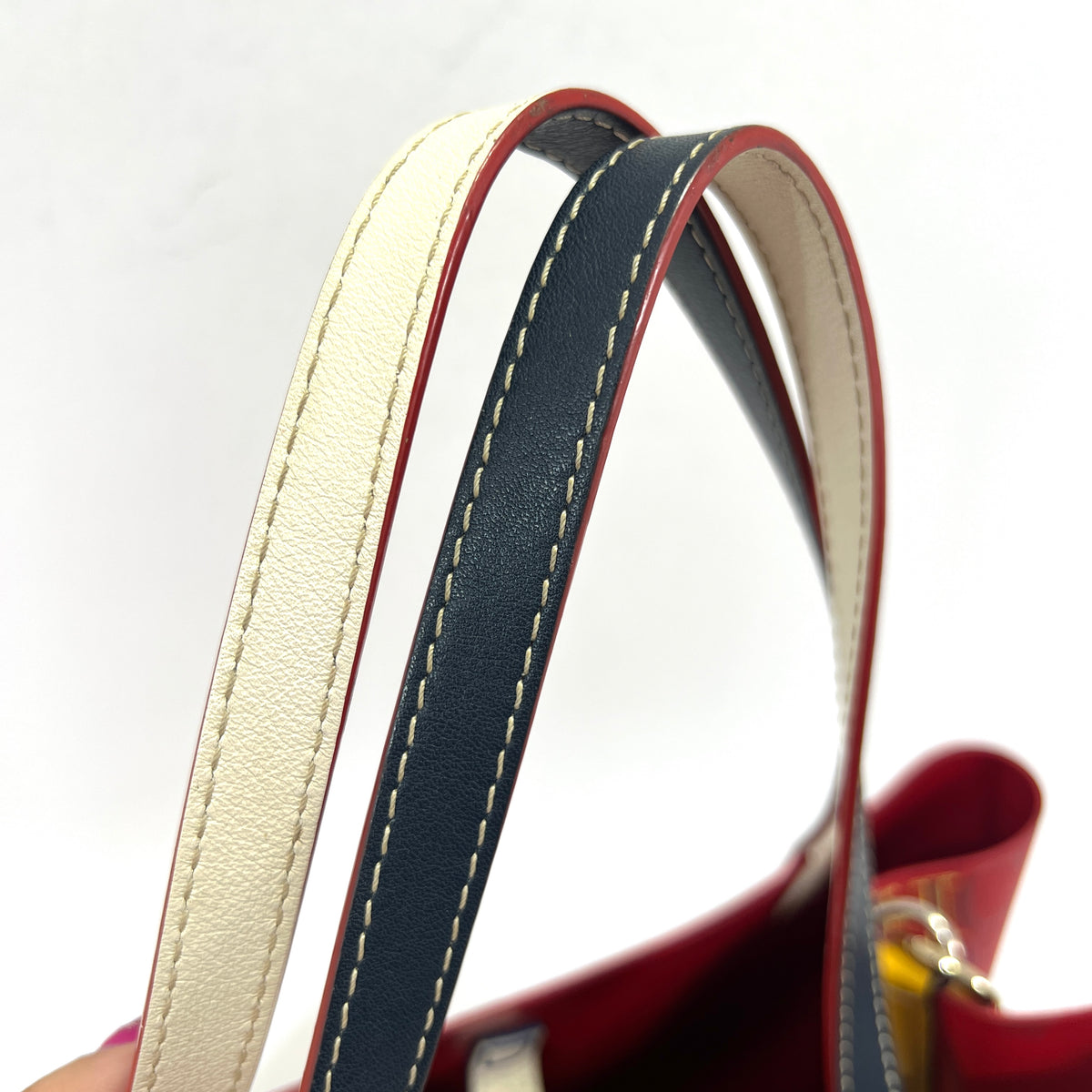 MATRYOSHKA LOCKED CAROLINA HERRERA