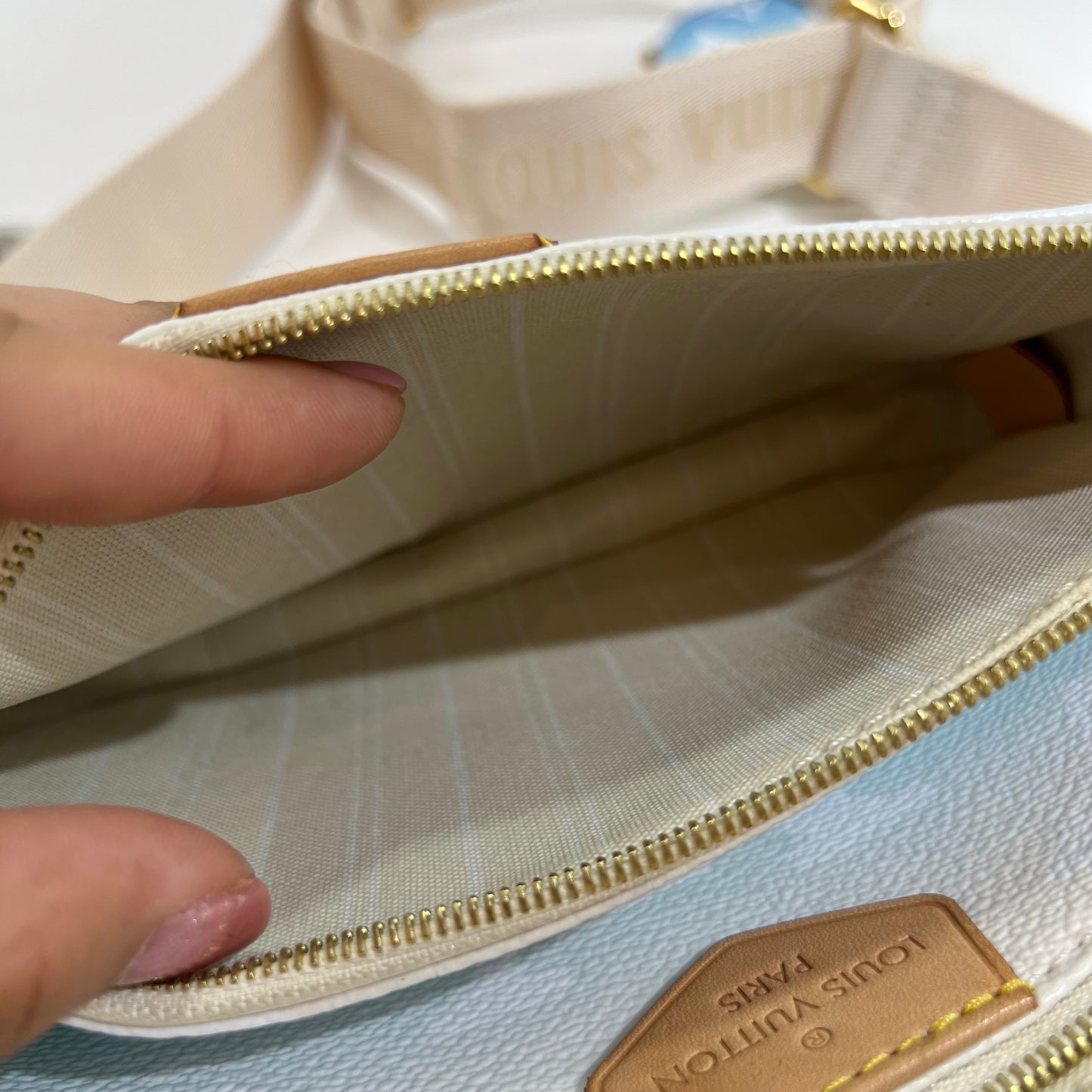 MULTI POCHETTE LOUIS VUITTON