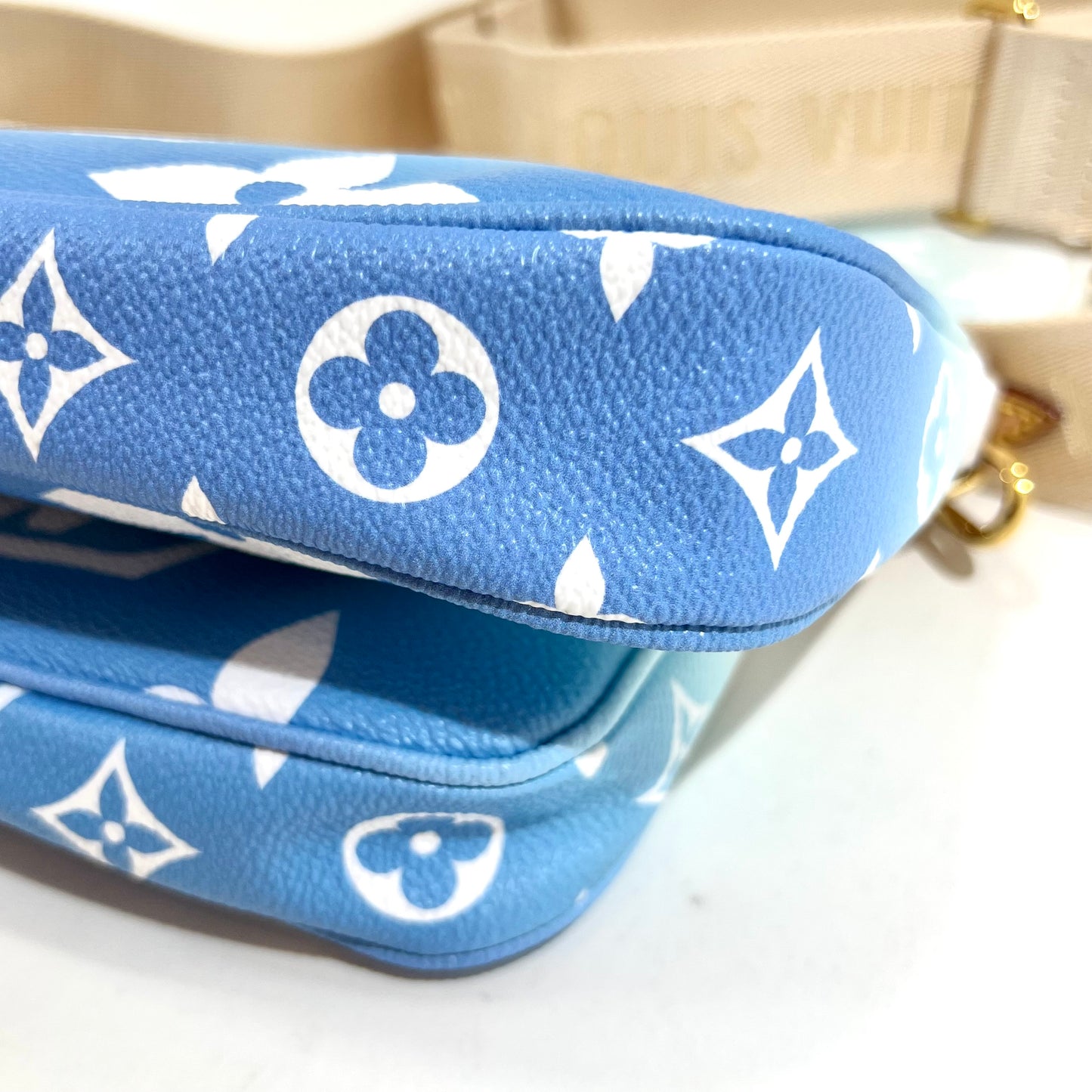MULTI POCHETTE LOUIS VUITTON