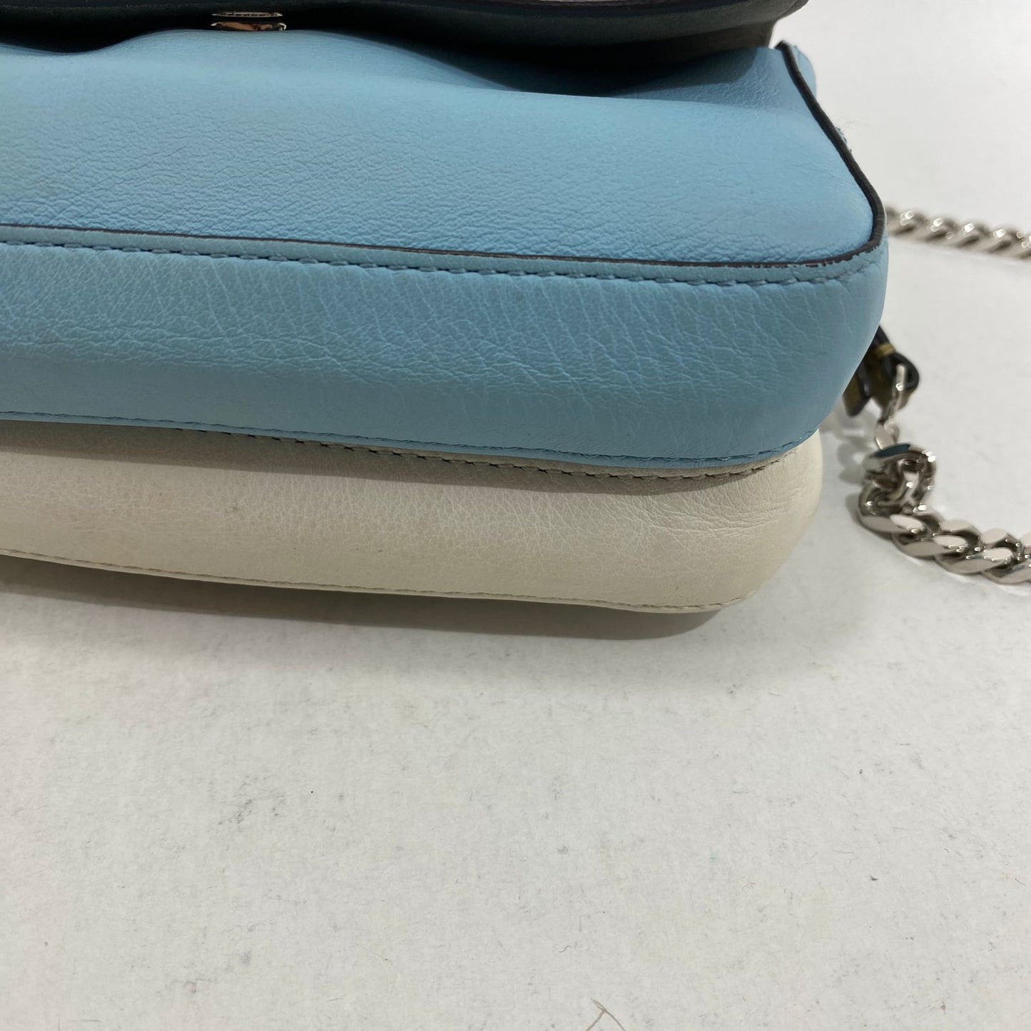BOLSO FENDI BAGUETTE
