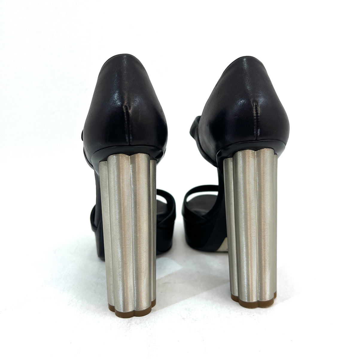 TACONES FERRAGAMO
