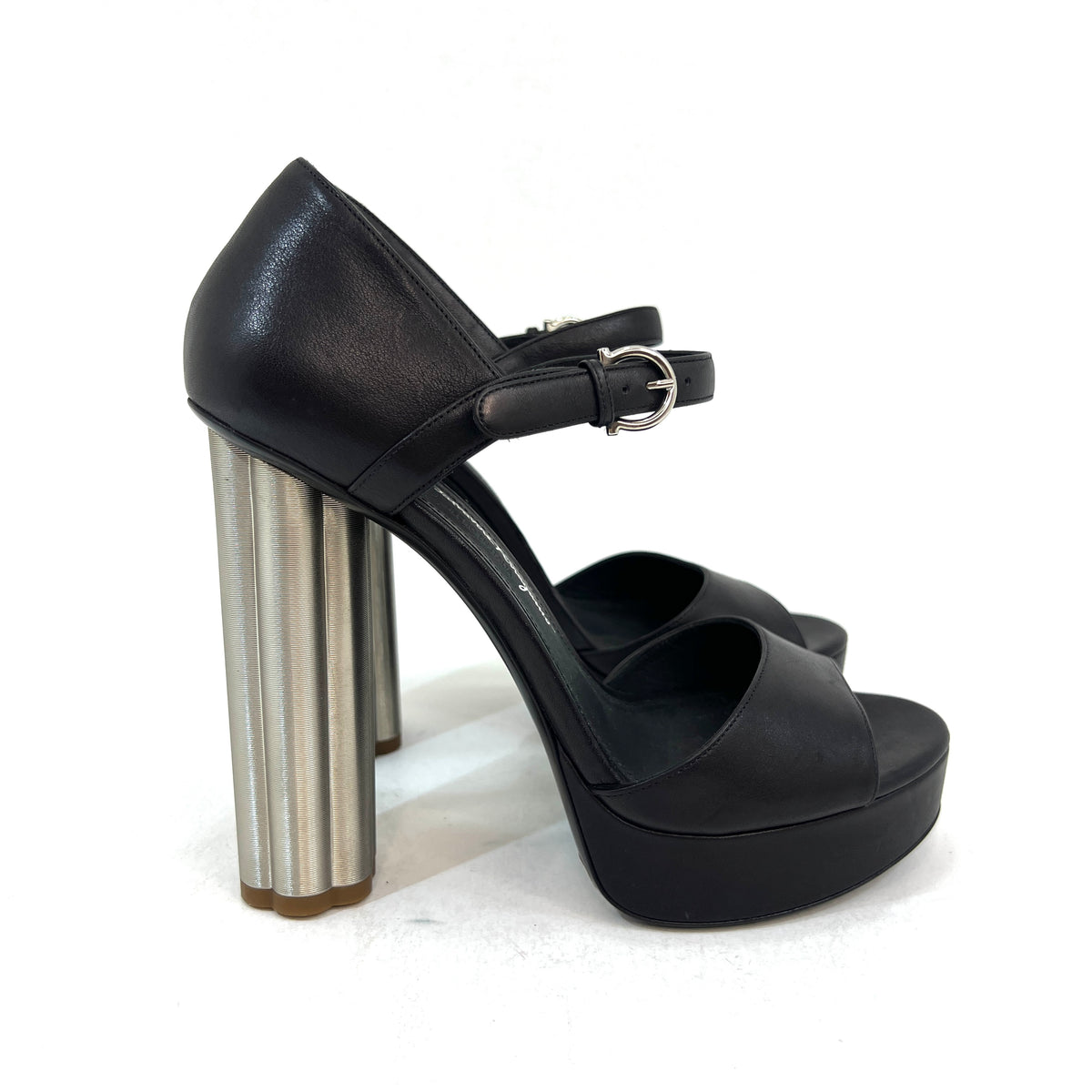 TACONES FERRAGAMO