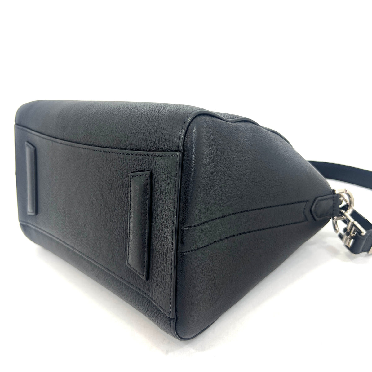 GIVENCHY ANTIGONA
