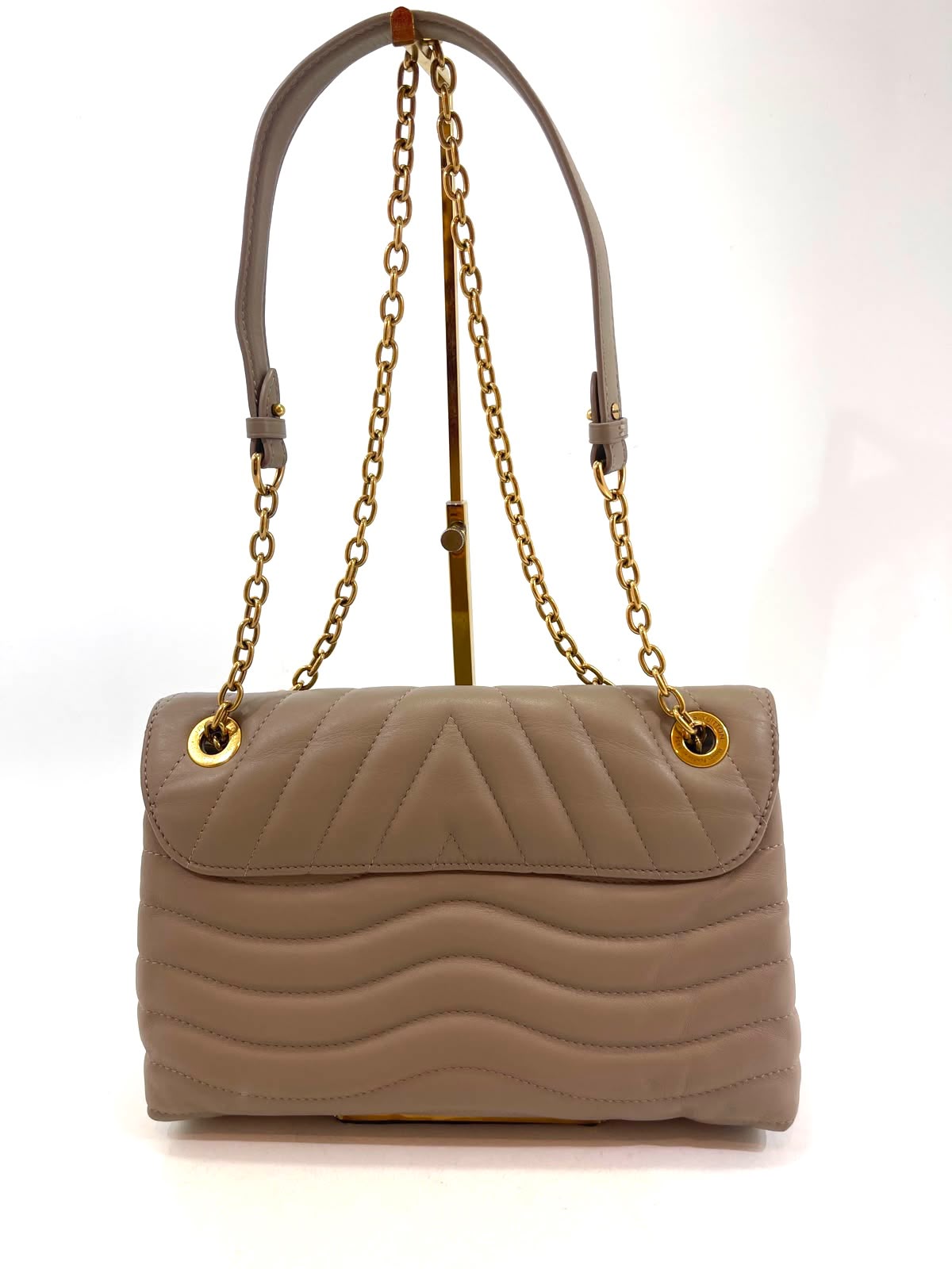 NEW WAVE CHAIN BAG LOUIS VUITTON