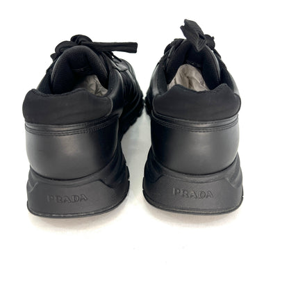 TENIS PRADA