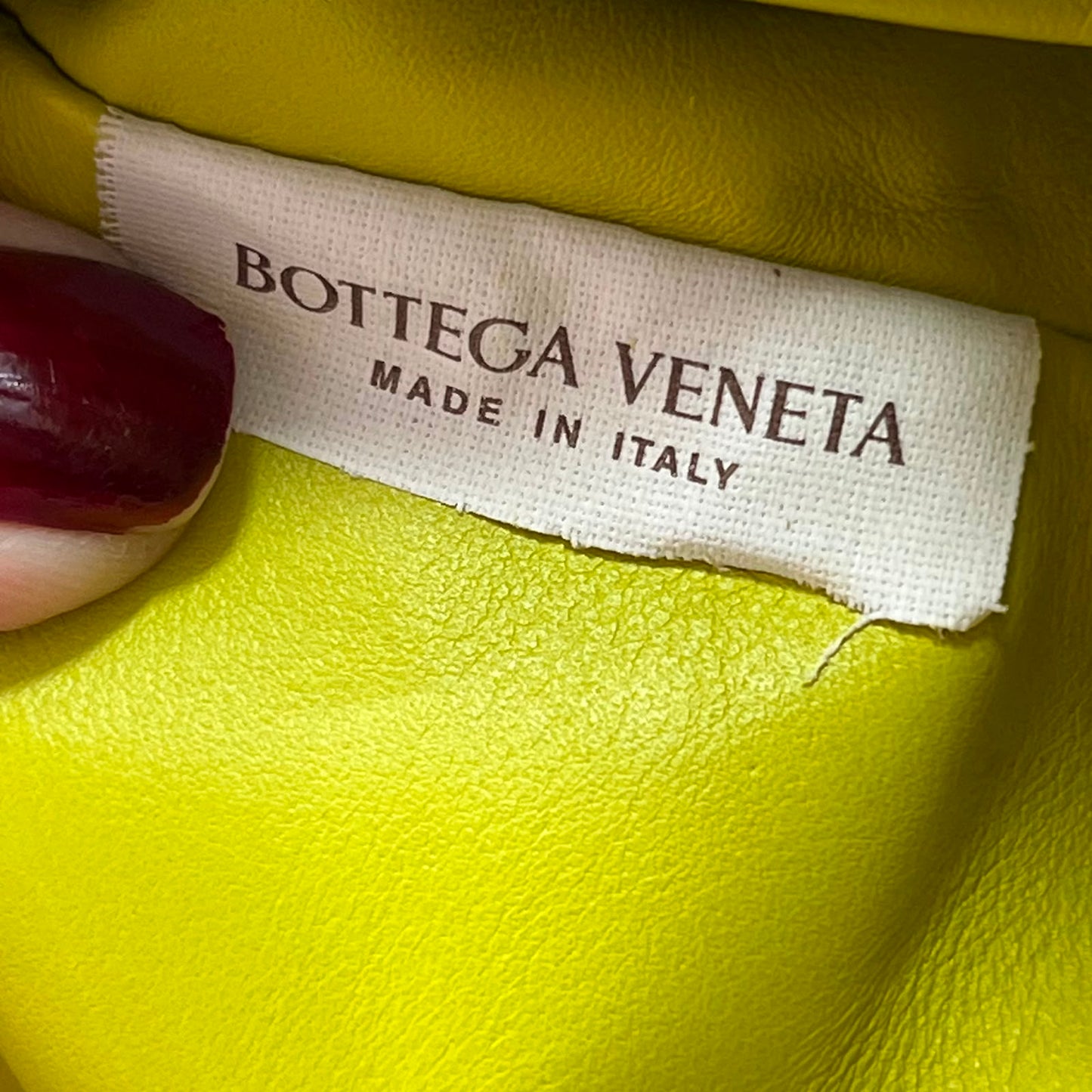 THE MINI POUCH BOTTEGA VENETA